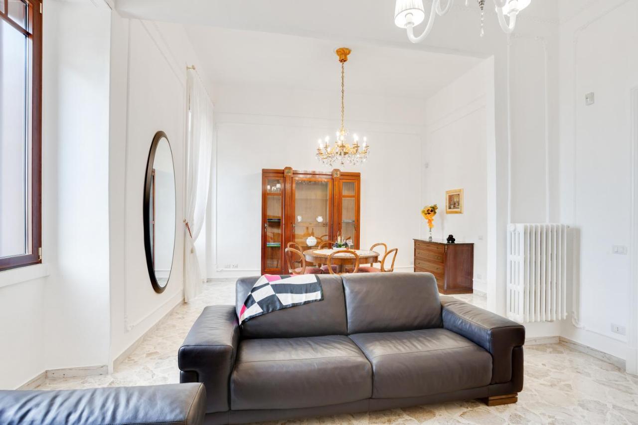 Casa Cinzia Lungomare Exclusive Flat Apartment Bari Exterior photo